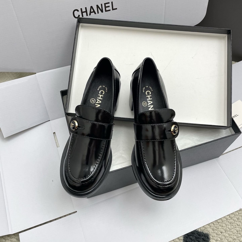 Ch**el loafers